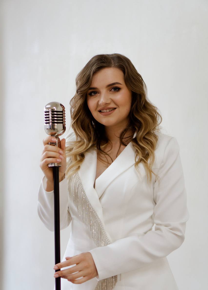 Уляна Шерстій